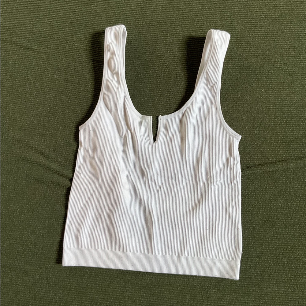 White Sleeveless Crop Tank Top with Cut Out